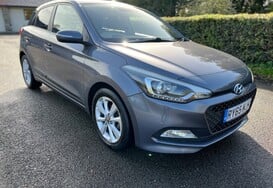 Hyundai i20 1.4 GDI PREMIUM 5