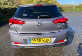 Hyundai i20 1.4 GDI PREMIUM 8