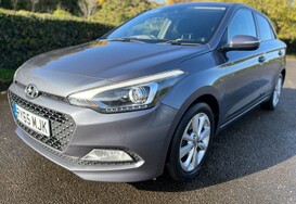 Hyundai i20 1.4 GDI PREMIUM 10