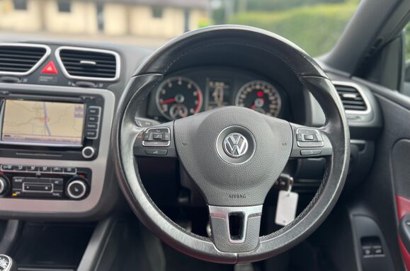 Volkswagen Eos SPORT 2.0 TSI CONVERTIBLE 36