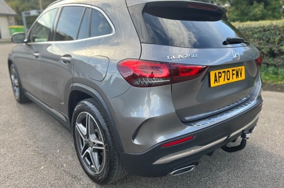 Mercedes-Benz GLA Class GLA 2.0 250 AMG LINE AUTO 12