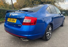 Skoda Octavia VRS 2.0 TDI  9