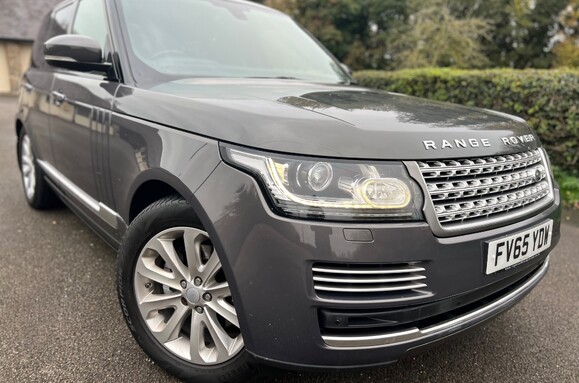 Land Rover Range Rover 3.0 TDV6 VOGUE SE AUTO  1