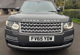 Land Rover Range Rover 3.0 TDV6 VOGUE SE AUTO  4