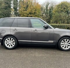 Land Rover Range Rover 3.0 TDV6 VOGUE SE AUTO  4