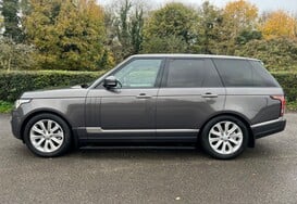 Land Rover Range Rover 3.0 TDV6 VOGUE SE AUTO  11