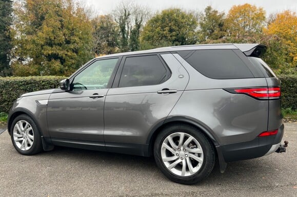 Land Rover Discovery 3.0 TD6 HSE AUTO 10