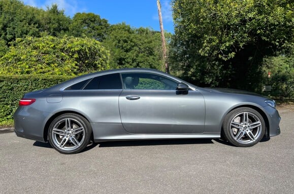 Mercedes-Benz E Class E 220 D AMG LINE PREMIUM PLUS PAN ROOF AUTO 5