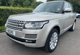 Land Rover Range Rover 3.0 TDV6 VOGUE AUTO PAN ROOF 9