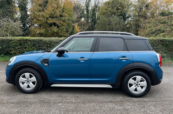 Mini Countryman 1.5 COOPER AUTOAMATIC 10