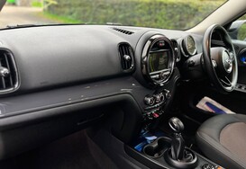 Mini Countryman 1.5 COOPER AUTOAMATIC 26