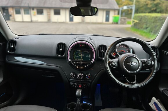 Mini Countryman 1.5 COOPER AUTOAMATIC 36