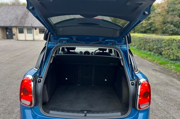 Mini Countryman 1.5 COOPER AUTOAMATIC 38