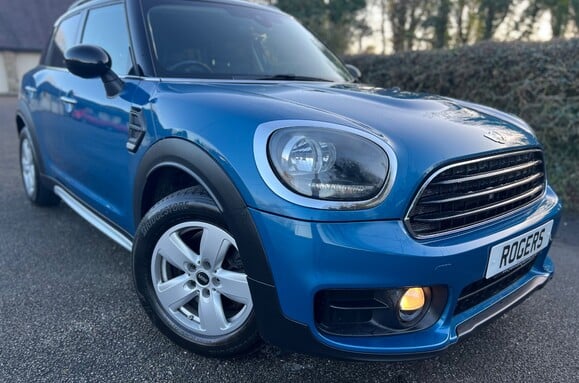 Mini Countryman 1.5 COOPER AUTOMATIC 1