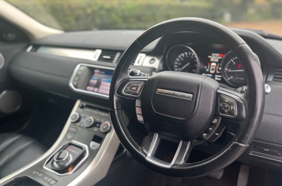 Land Rover Range Rover Evoque SD4 PURE TECH AUTO 17