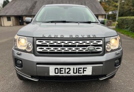 Land Rover Freelander 2.2 SD4 HSE AUTOMATIC 2