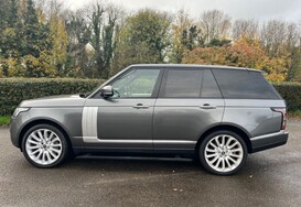 Land Rover Range Rover 4.4 SDV8 AUTOBIOGRAPHY 12