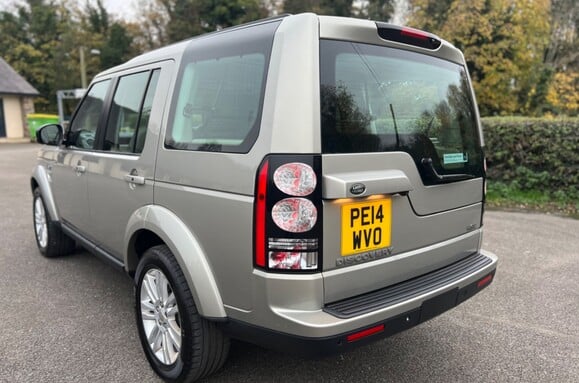 Land Rover Discovery 3.0 SDV6 HSE AUTO 14