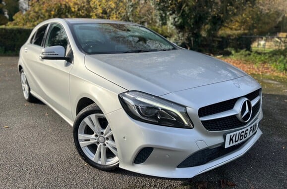 Mercedes-Benz A Class A 200 D SPORT PREMIUM AUTO 4