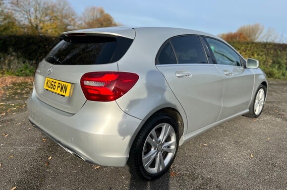 Mercedes-Benz A Class A 200 D SPORT PREMIUM AUTO 6