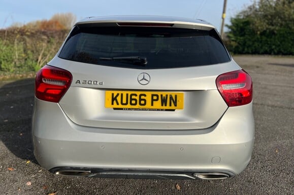 Mercedes-Benz A Class A 200 D SPORT PREMIUM AUTO 8