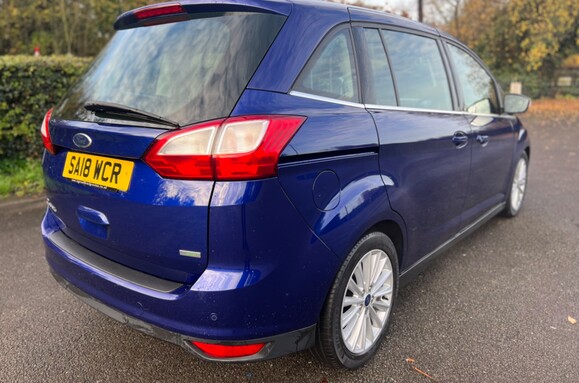 Ford Grand C-Max 1.0T TITANIUM 7 SEATS 7