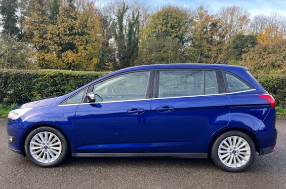 Ford Grand C-Max 1.0T TITANIUM 7 SEATS 11