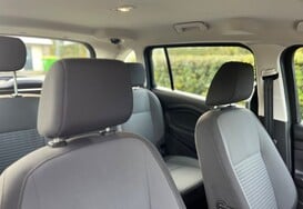 Ford Grand C-Max 1.0T TITANIUM 7 SEATS 14