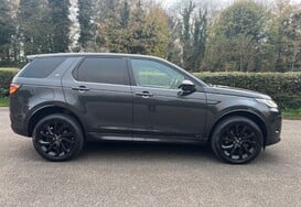 Land Rover Discovery Sport D200 R-DYNAMIC SE MHEV AUTO PAN ROOF 6