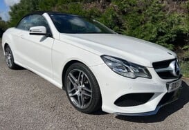 Mercedes-Benz E Class E220 BLUETEC AMG LINE CONVERTIBLE AUTO 5