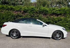 Mercedes-Benz E Class E220 BLUETEC AMG LINE CONVERTIBLE AUTO 7