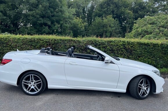 Mercedes-Benz E Class E220 BLUETEC AMG LINE CONVERTIBLE AUTO 36