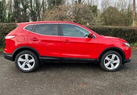 Nissan Qashqai 1.2 N-TEC DIG-T 6