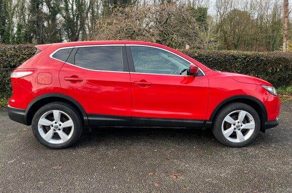 Nissan Qashqai 1.2 N-TEC DIG-T 6