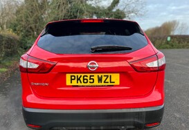 Nissan Qashqai 1.2 N-TEC DIG-T 8