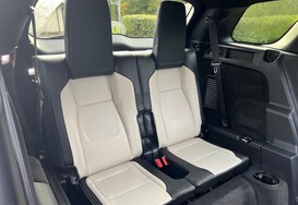 Land Rover Discovery Sport R-DYNAMIC SE MHEV AUTO 24