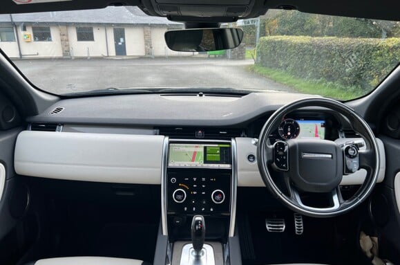 Land Rover Discovery Sport R-DYNAMIC SE MHEV AUTO 36