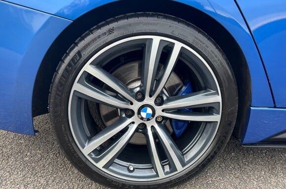 BMW 3 Series 340I M SPORT TOURING AUTO 10