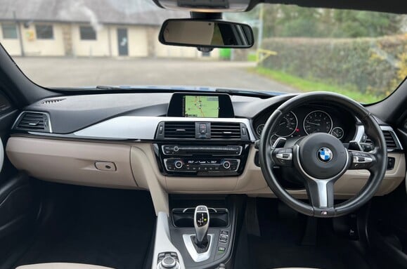 BMW 3 Series 340I M SPORT TOURING AUTO 32