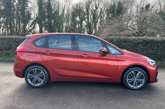 BMW 2 Series 225XE SPORT ACTIVE TOURER AUTO 5