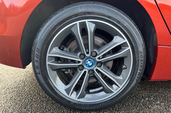 BMW 2 Series 225XE SPORT ACTIVE TOURER AUTO 9