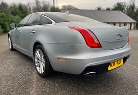 Jaguar XJ 3.0 D V6 PREMIUM LUXURY L 12