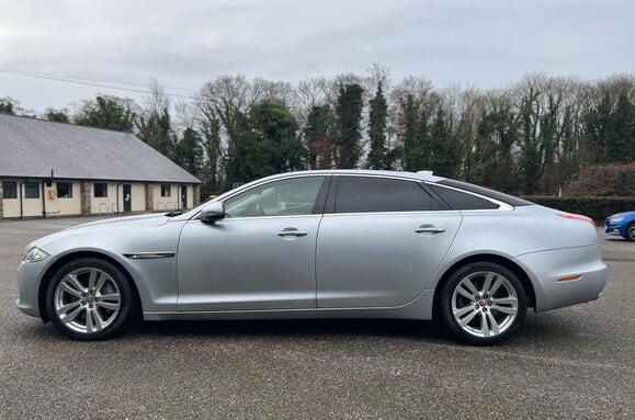 Jaguar XJ 3.0 D V6 PREMIUM LUXURY L 14