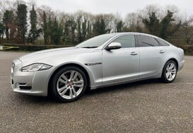 Jaguar XJ 3.0 D V6 PREMIUM LUXURY L 15