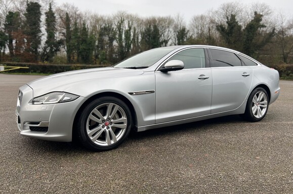 Jaguar XJ 3.0 D V6 PREMIUM LUXURY L 15