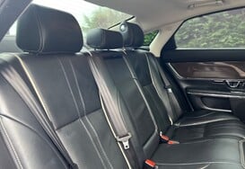 Jaguar XJ 3.0 D V6 PREMIUM LUXURY L 28