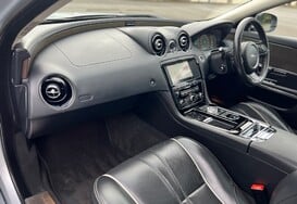 Jaguar XJ 3.0 D V6 PREMIUM LUXURY L 34