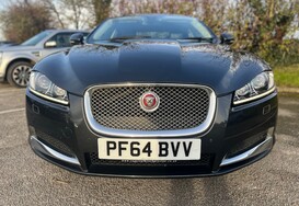 Jaguar XF 2.2D PORTFOLIO AUTO 2