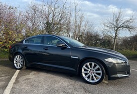 Jaguar XF 2.2D PORTFOLIO AUTO 5