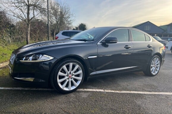 Jaguar XF 2.2D PORTFOLIO AUTO 11